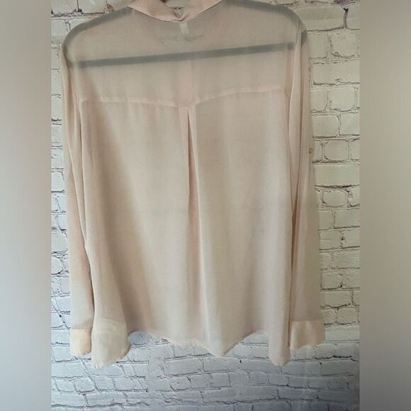 NWT Express Ballet Pink Portofino Sheer Balletcore Minimalist Button Up Shirt XL - Picture 3 of 7